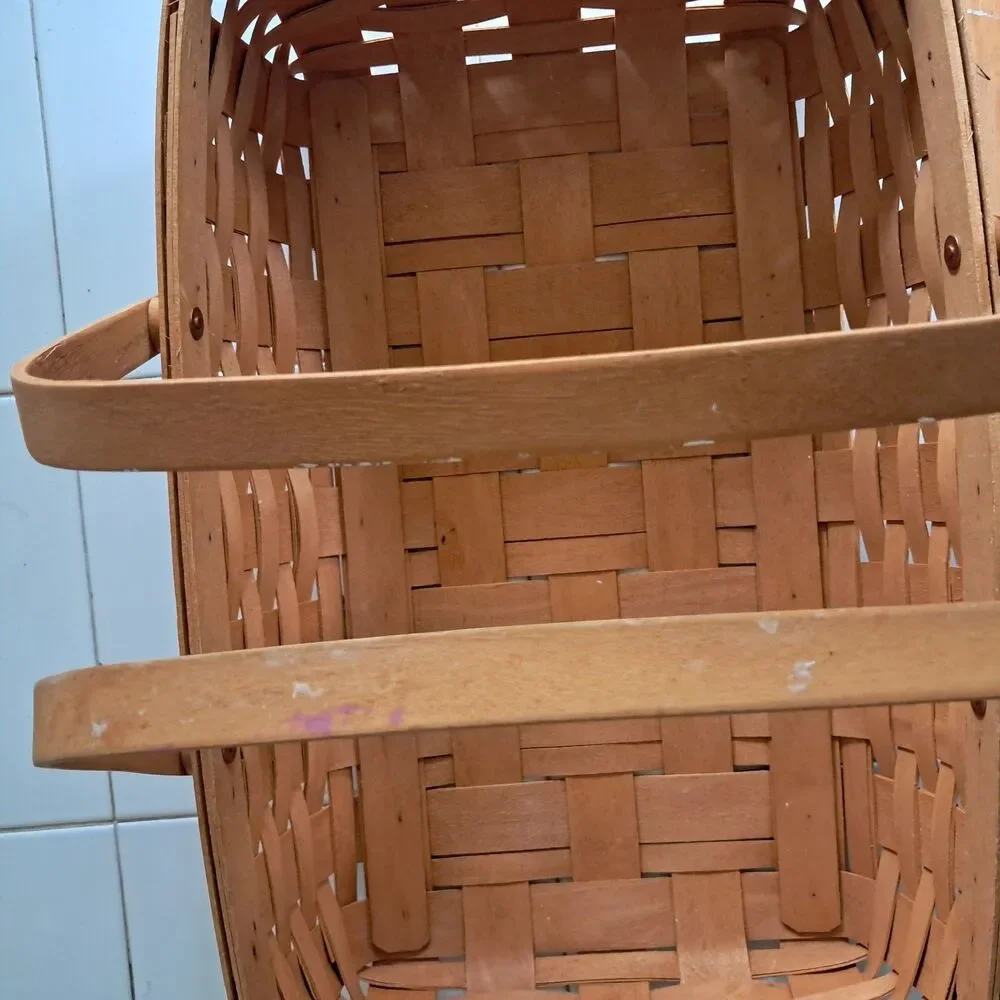 Vintage Longaberger Gathering Basket Swing Handle Approx. 17.5 x 11.5x 4.5